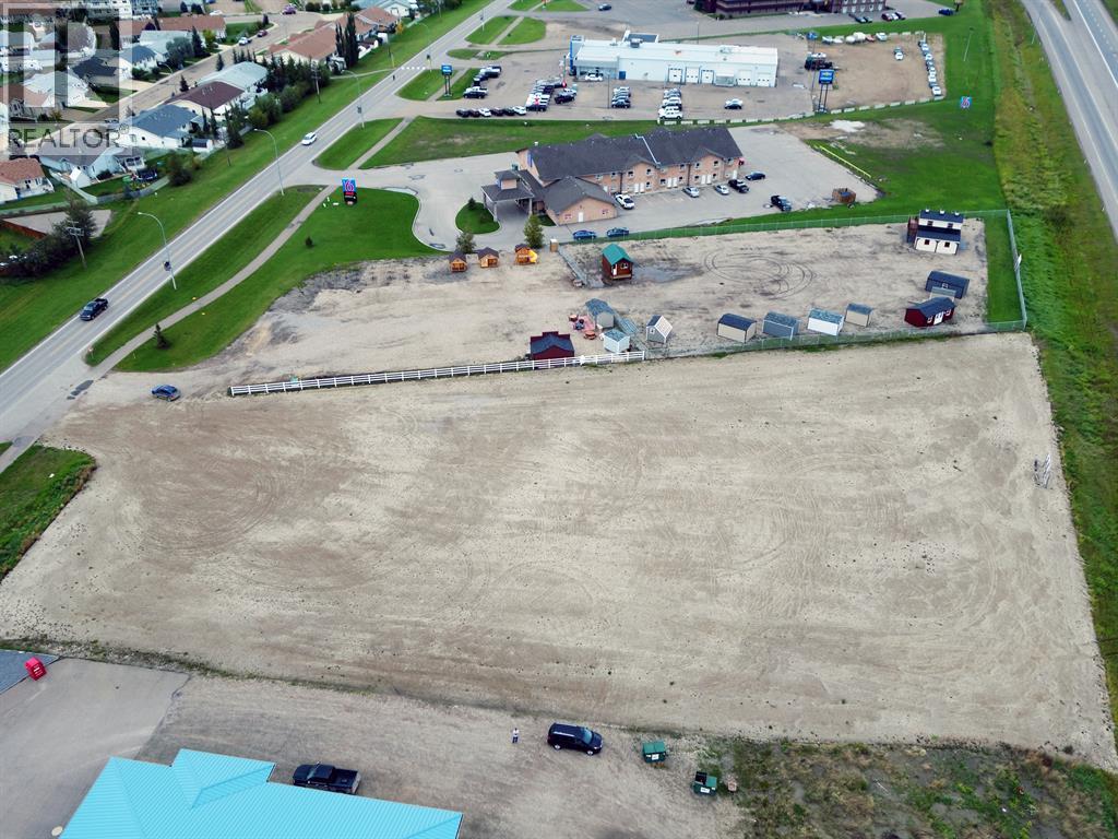 4504 42 Avenue, Innisfail