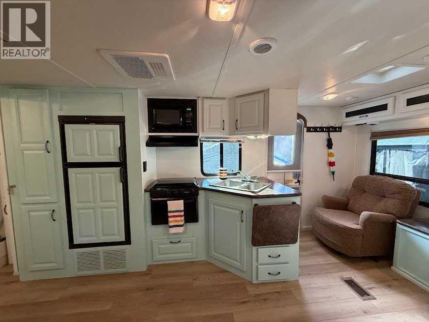 15 Timber Drive, 27 5230 Highway, Rural Mountain View County