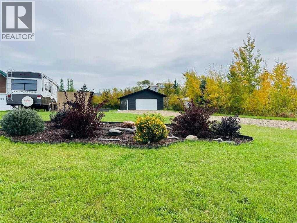 534 Larch Street, Lac Des Iles
