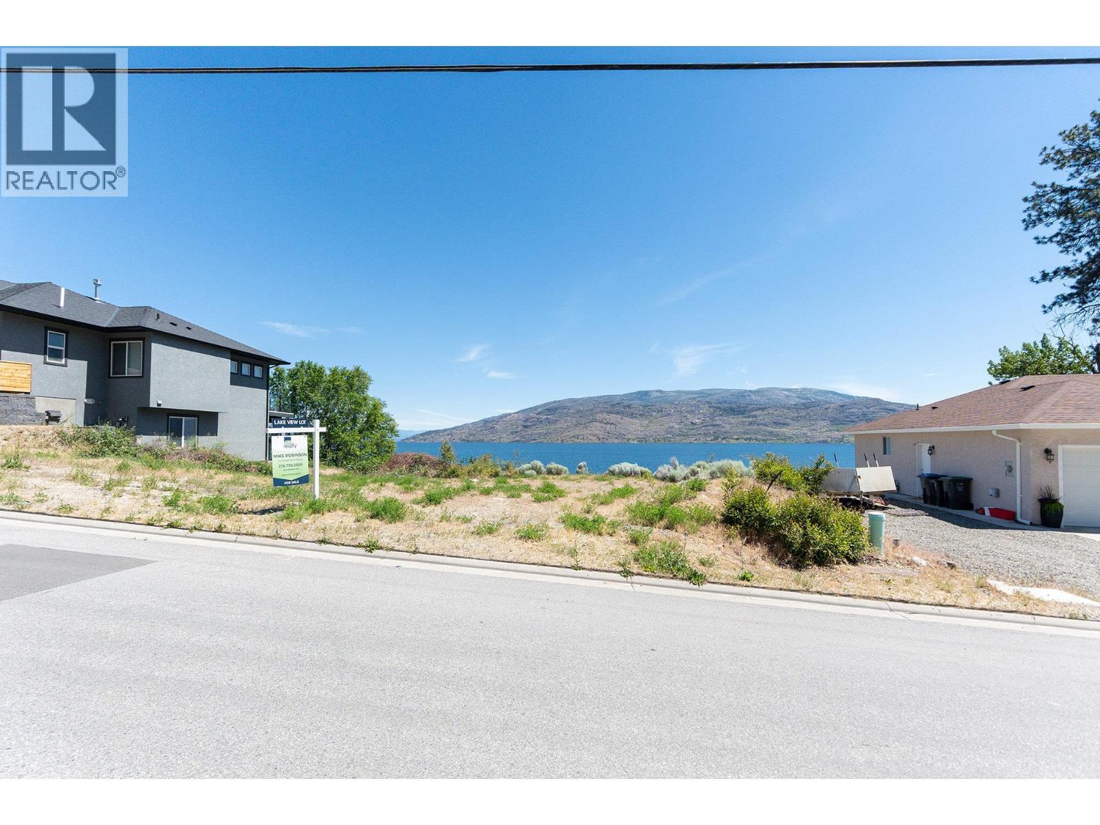 6473 Renfrew Road. Peachland, British Columbia