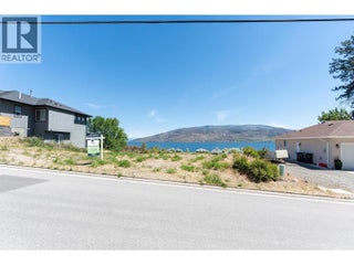 6473 Renfrew Road. Peachland, British Columbia