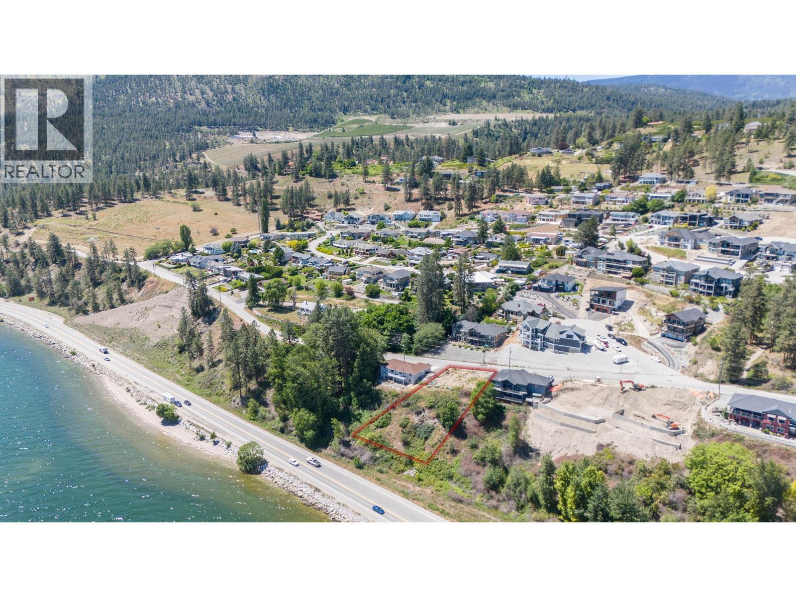 6473 Renfrew Road. Peachland, British Columbia