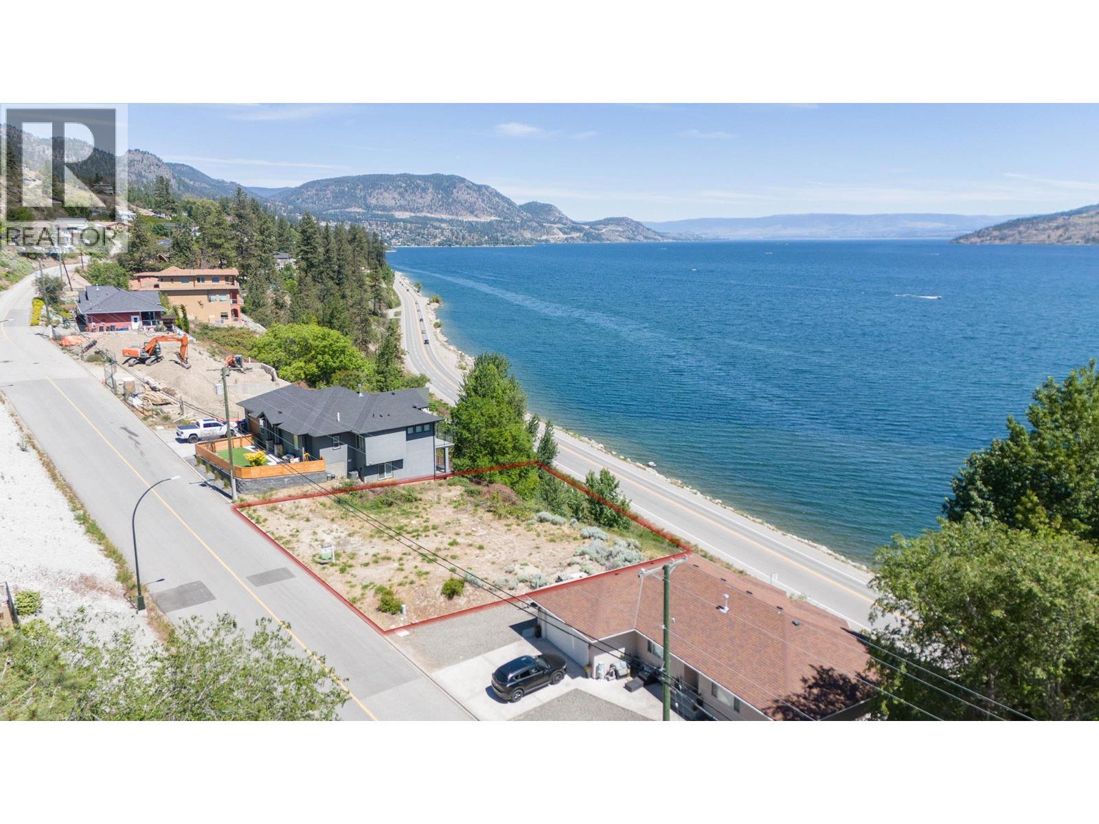 6473 Renfrew Road. Peachland, British Columbia