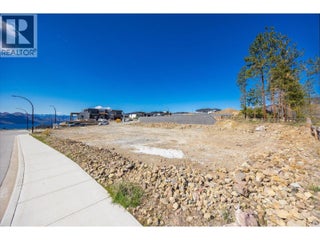1642 Touriga Place. West Kelowna, British Columbia