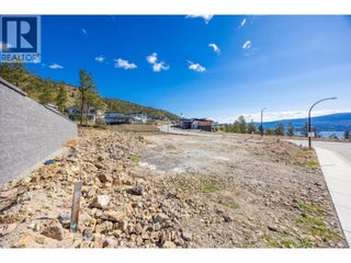 1642 Touriga Place. West Kelowna, British Columbia