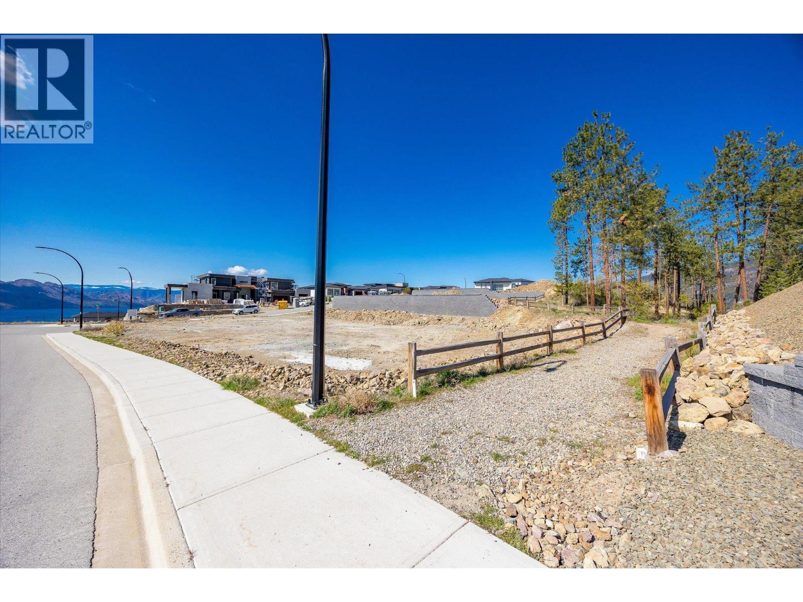 1642 Touriga Place. West Kelowna, British Columbia