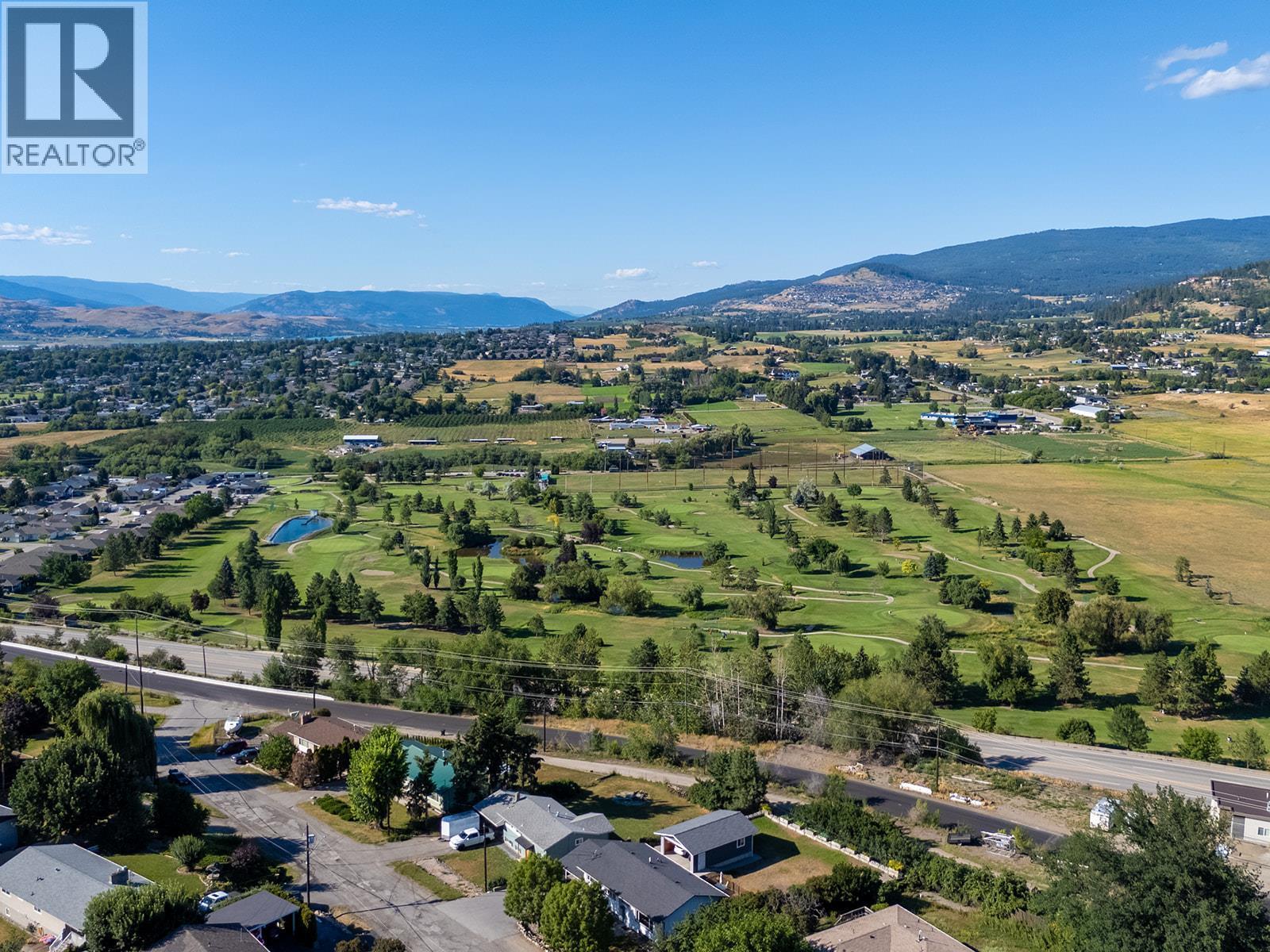 457 Morningview Drive. Coldstream, British Columbia