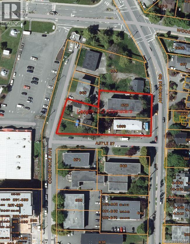 656 Admirals Road, Esquimalt