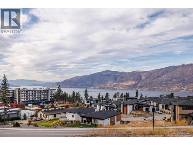 9862 Beacon Hill Drive, Lake Country