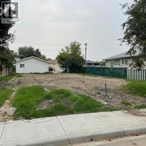 5827 60 Street, Red Deer