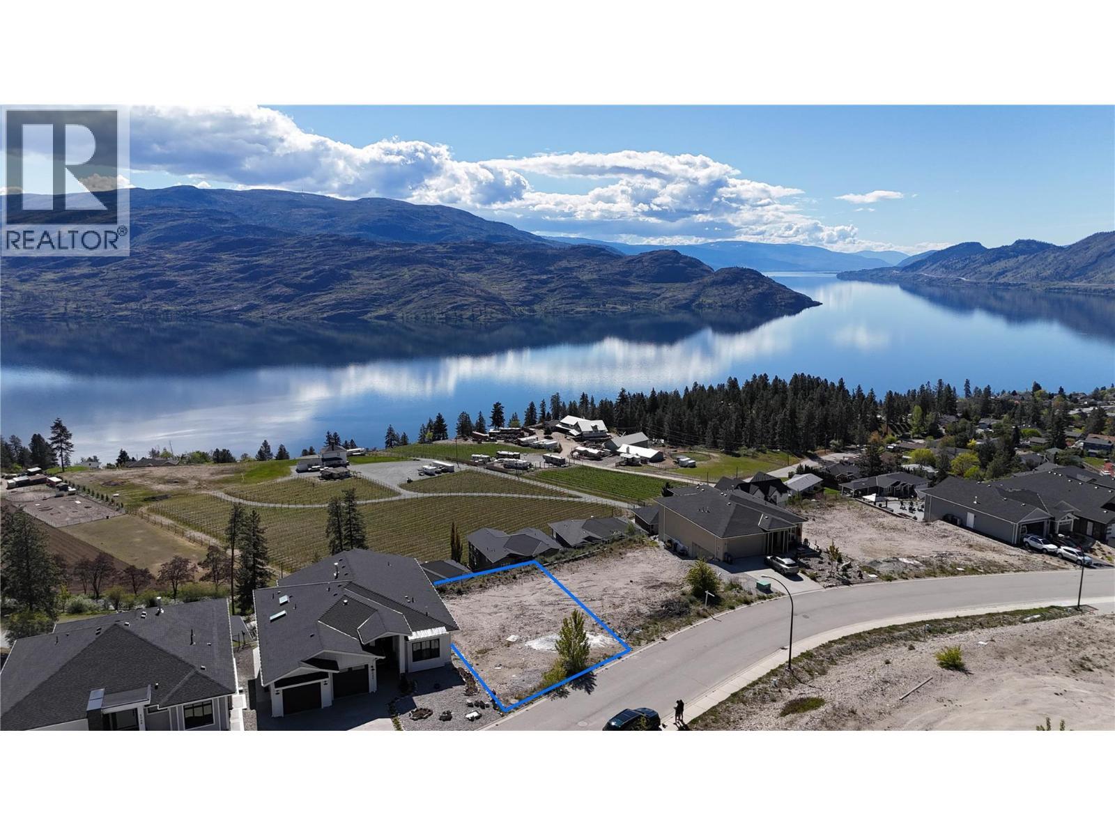 6042 Gerrie Road. Peachland, British Columbia