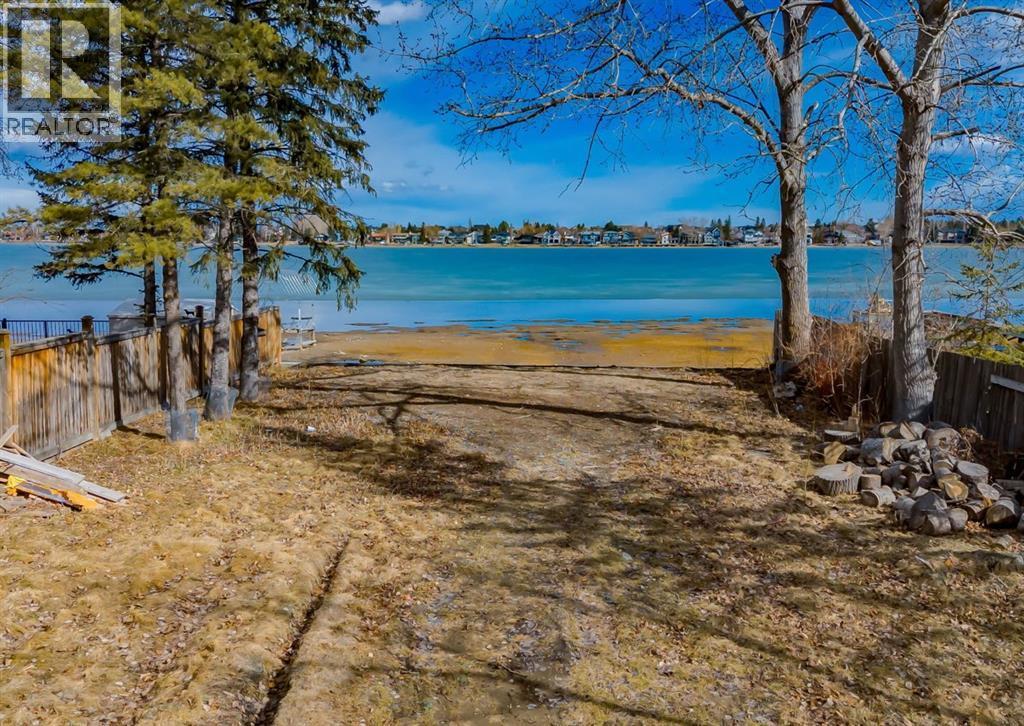 720 West Chestermere Drive, Chestermere