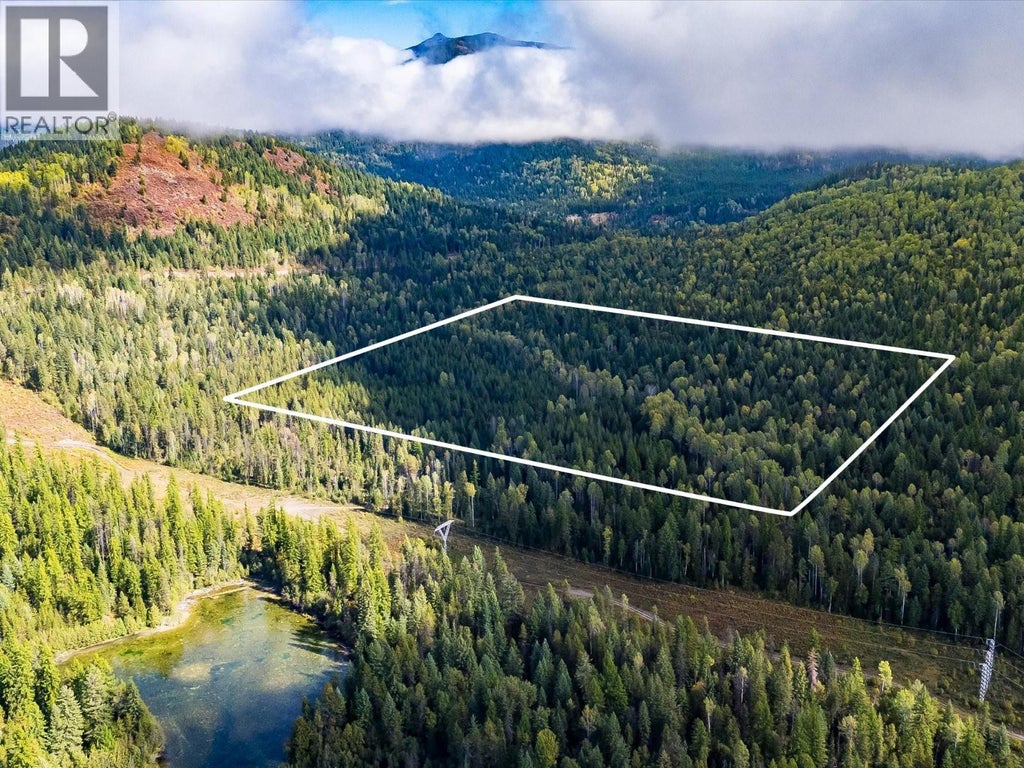 1041 Rosebud Lake Road, Nelway