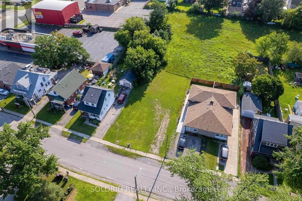 5940 Carlton Avenue, Niagara Falls (dorchester)