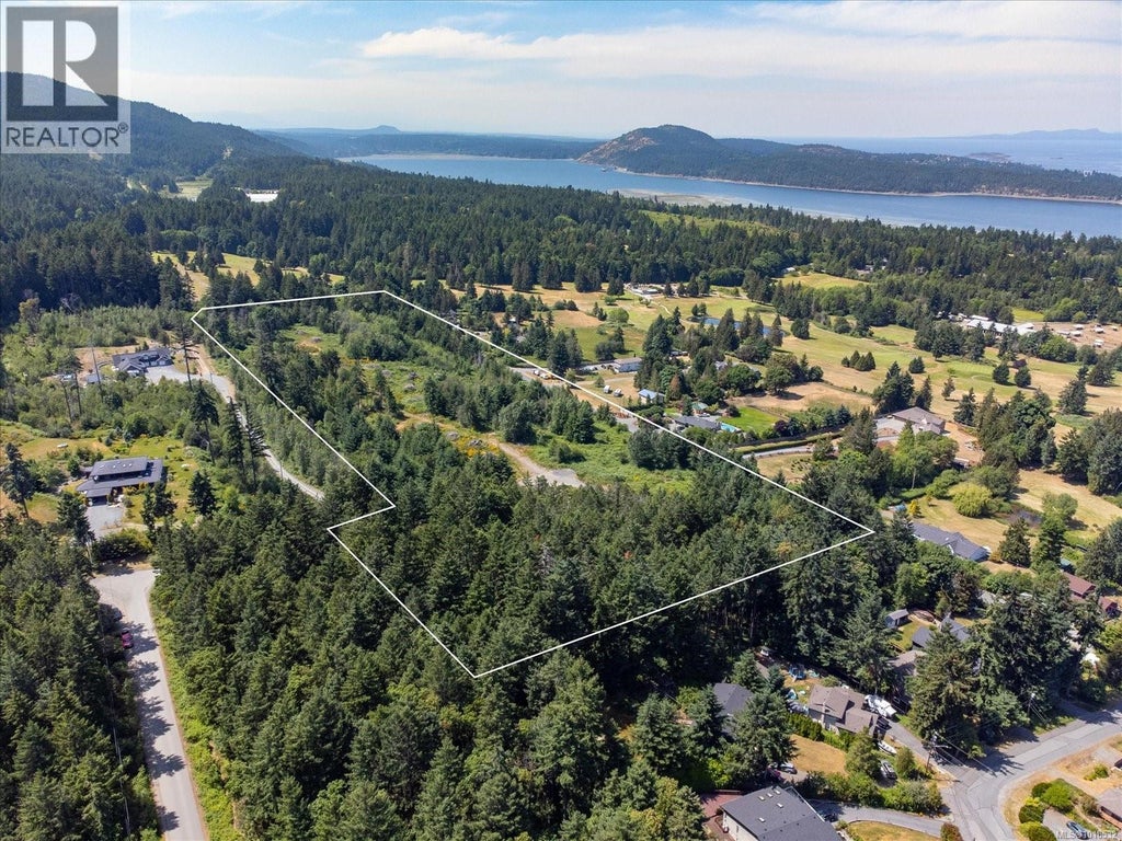 7555 Fernmar Road, Lantzville