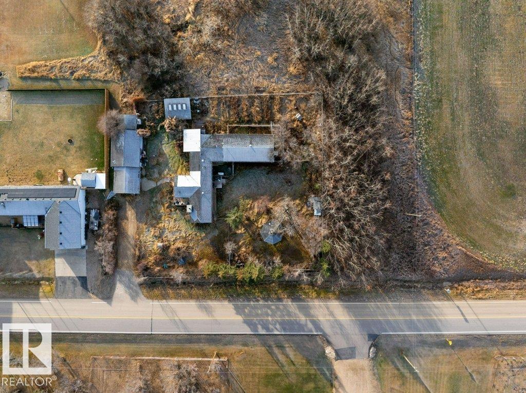 #319 26500 Hwy 44, Riviere Qui Barre