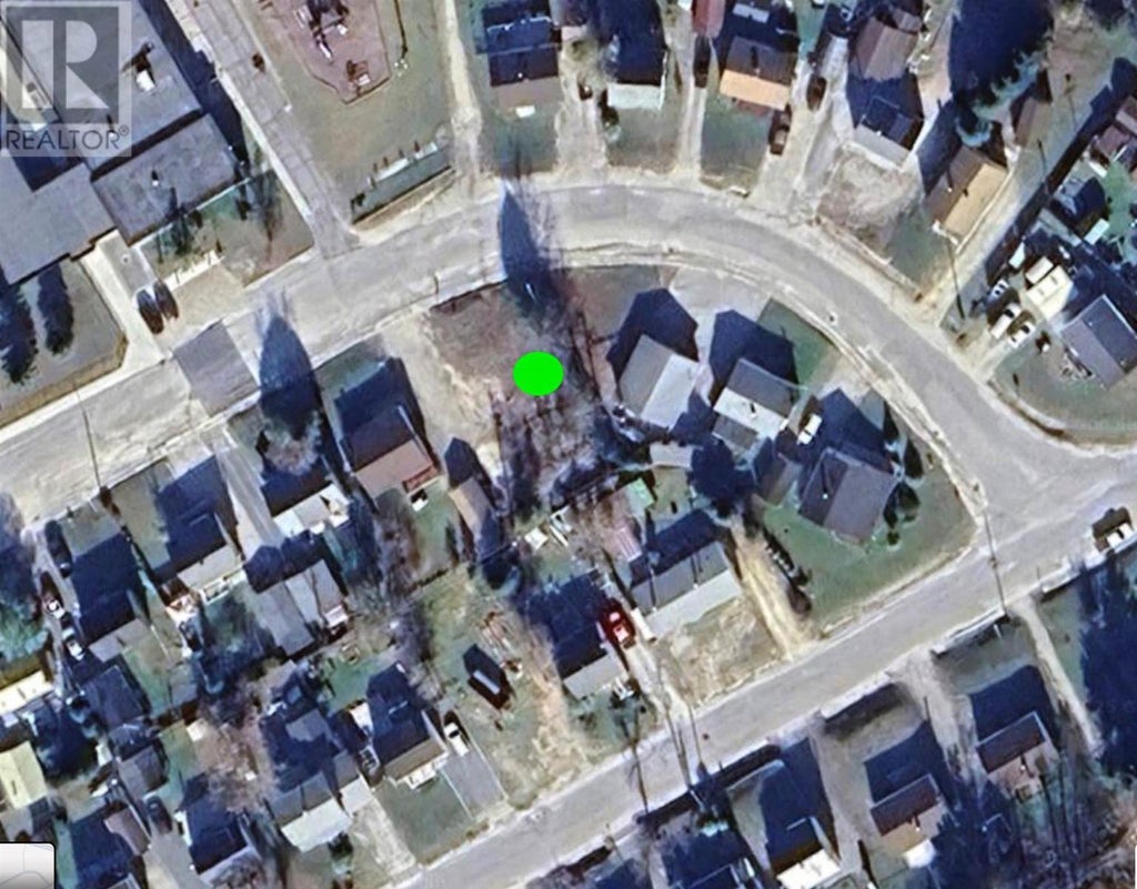 8 Wenonah Drive, Manitouwadge