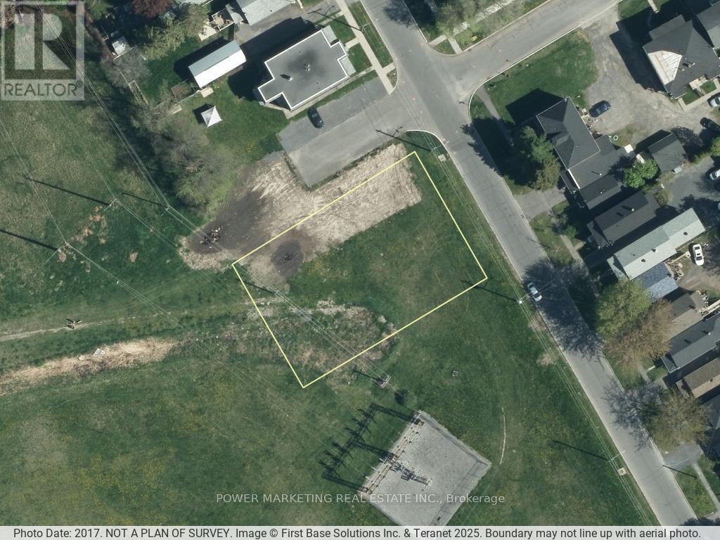 19 Danis Avenue, Cornwall