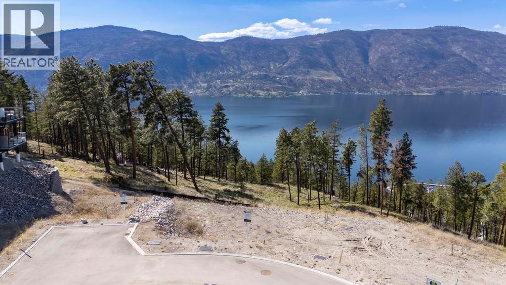 3284 Aspen Lane. Kelowna, British Columbia