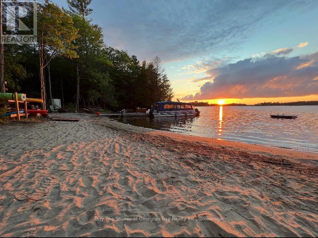 15212 Georgian Bay Shore, Georgian Bay (baxter)