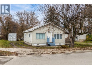 680 10 Street Sw. Salmon Arm, British Columbia