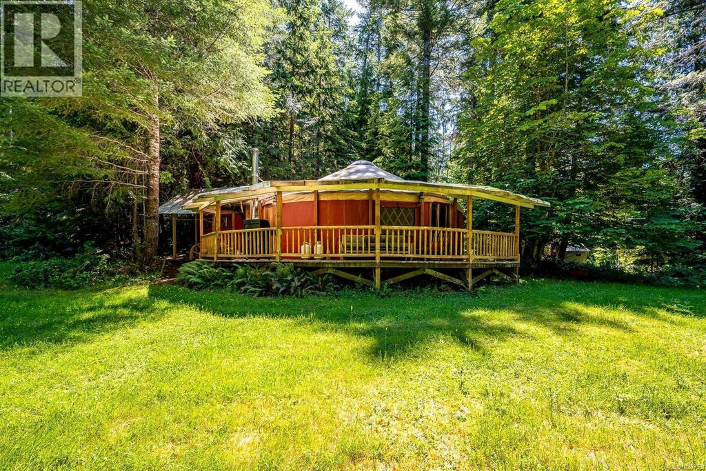 1408 Robertson Road, Cortes Island