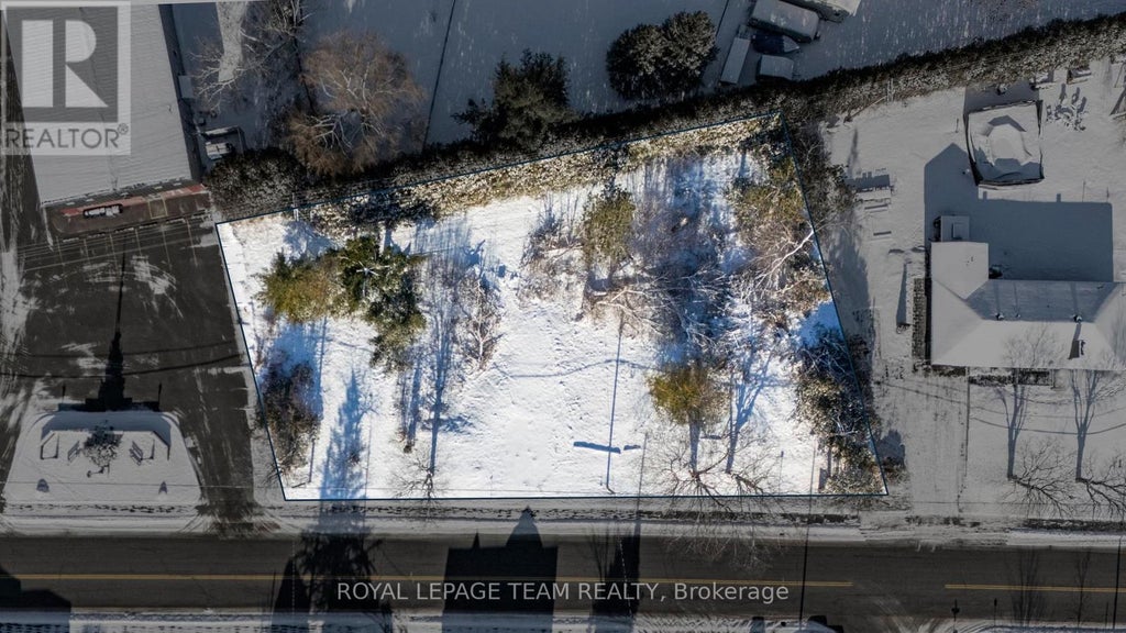 1256 Colonial Road, Ottawa