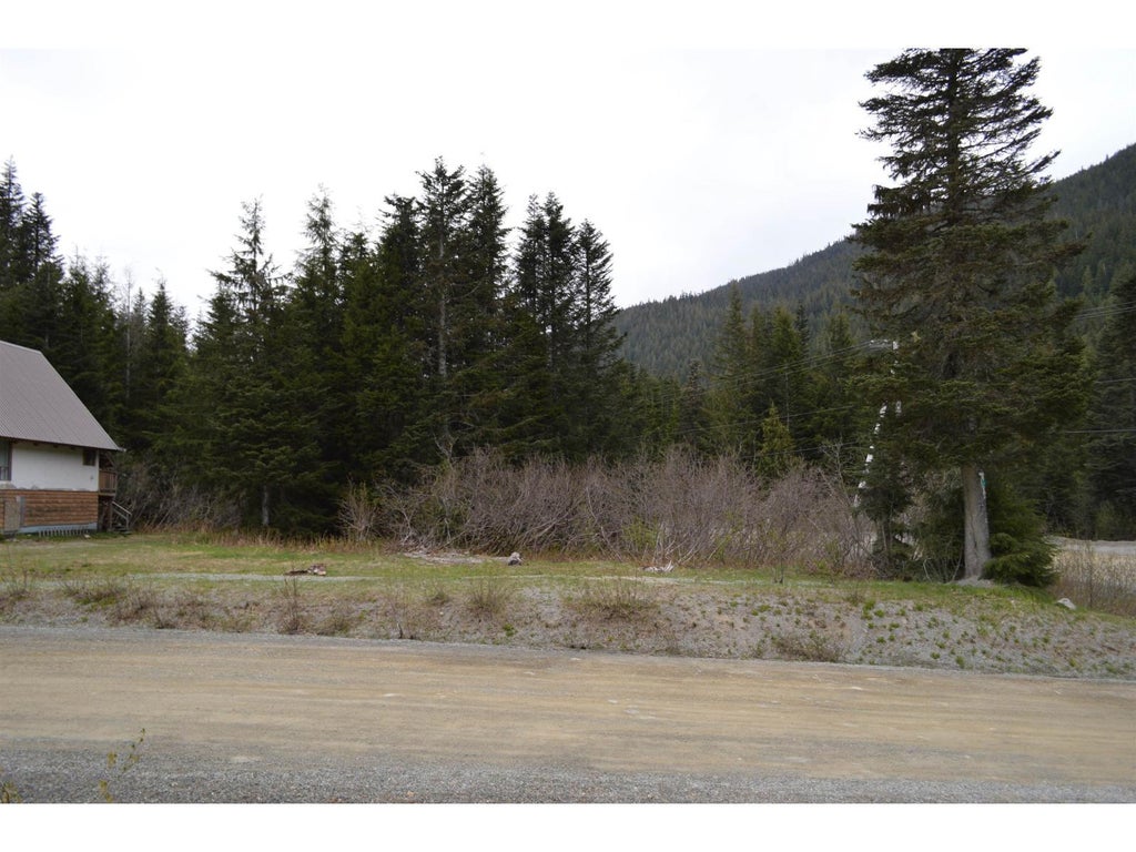 47080 Snowmist Drive, Mission