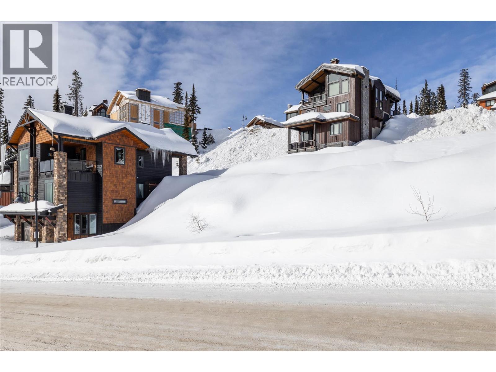 325 Feathertop Way. Big White, British Columbia