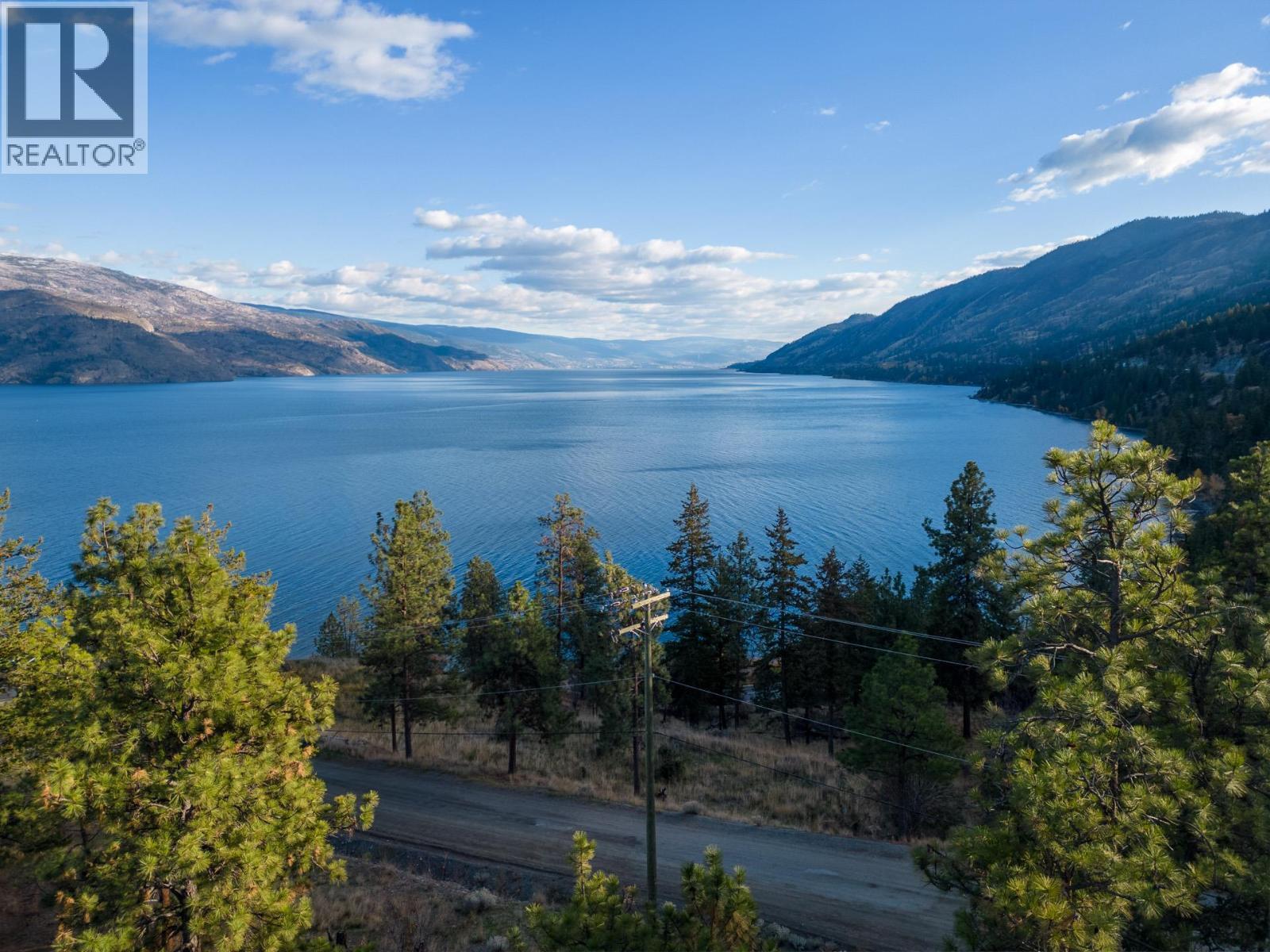 6785 Thorne Road. Peachland, British Columbia