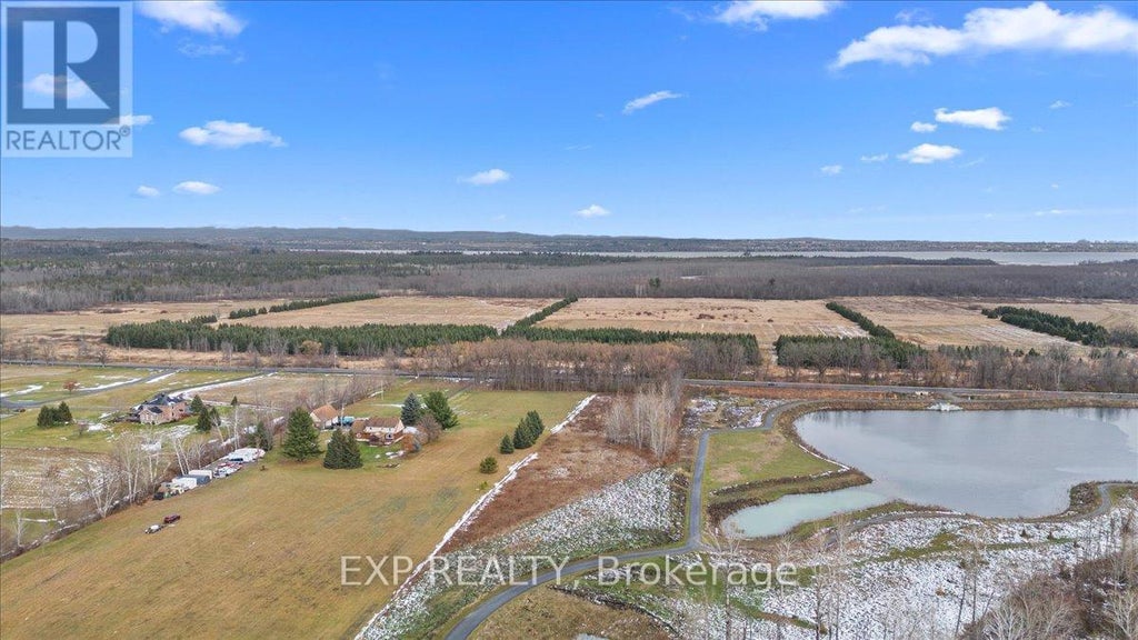 1355 March Valley Road, Ottawa