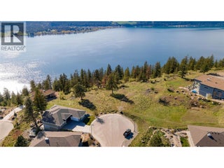 8988 Bayswater Place. Vernon, British Columbia