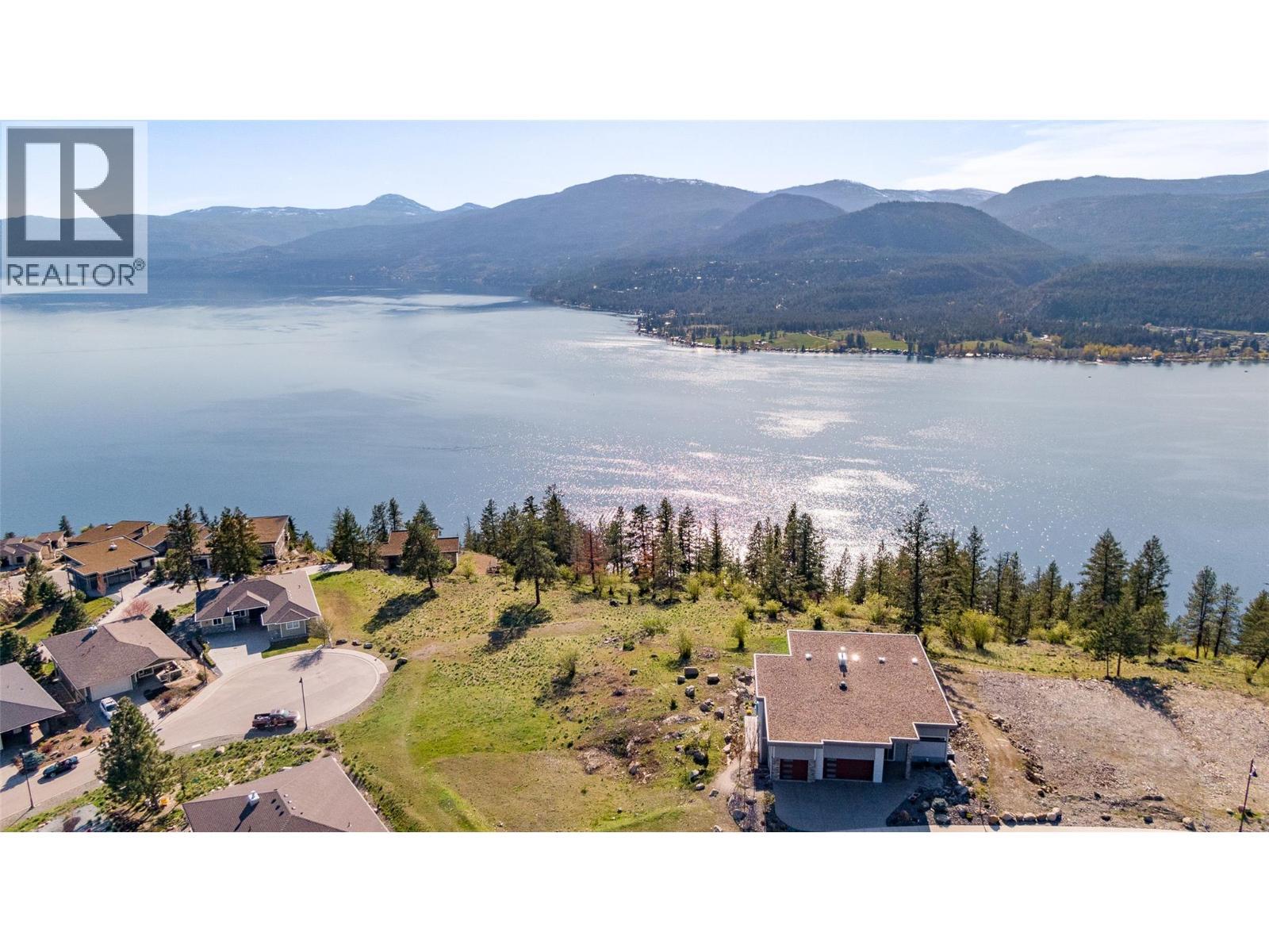 8988 Bayswater Place. Vernon, British Columbia