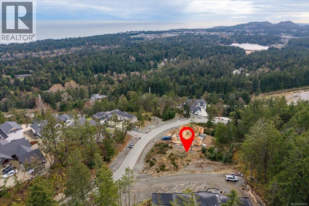 5055 Broad Ridge Place, Lantzville