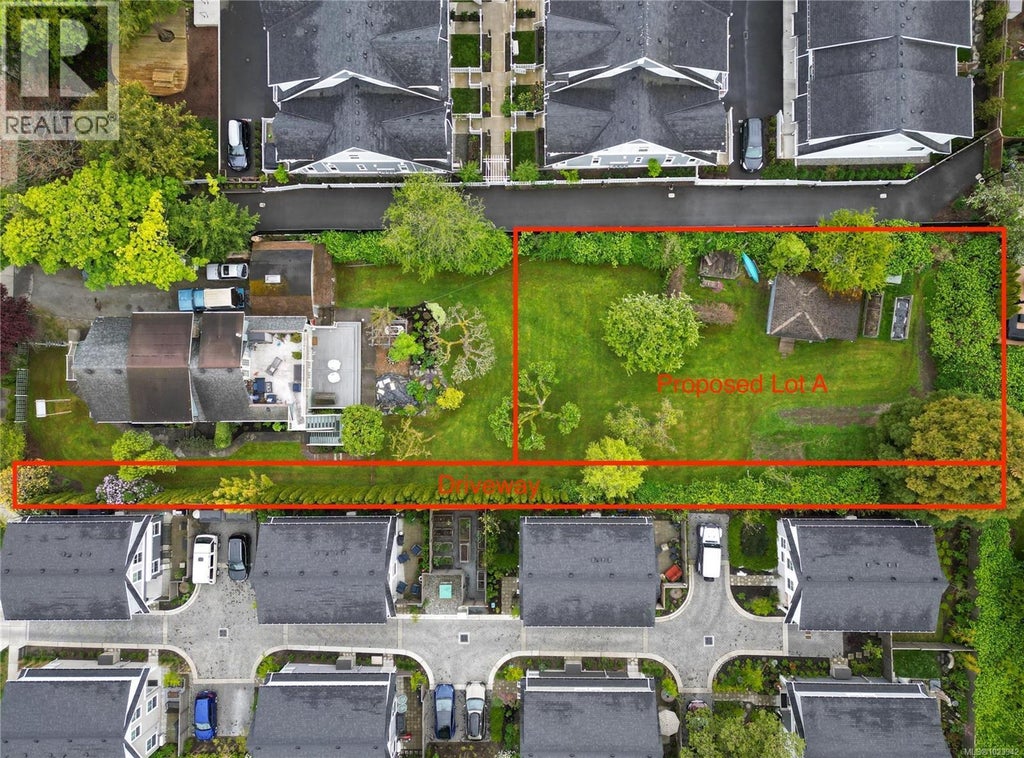 3106 Washington Avenue, Victoria