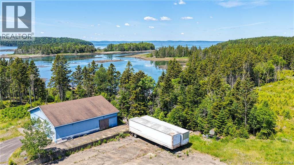 39 Meadowbrook Lane, L'etete