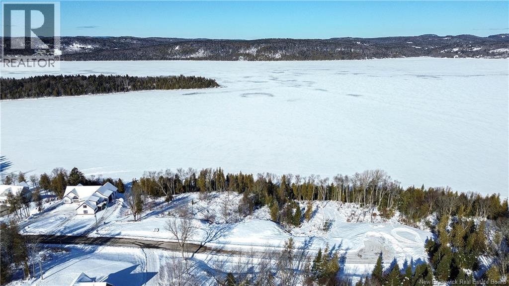 Gilbert Lane, Quispamsis