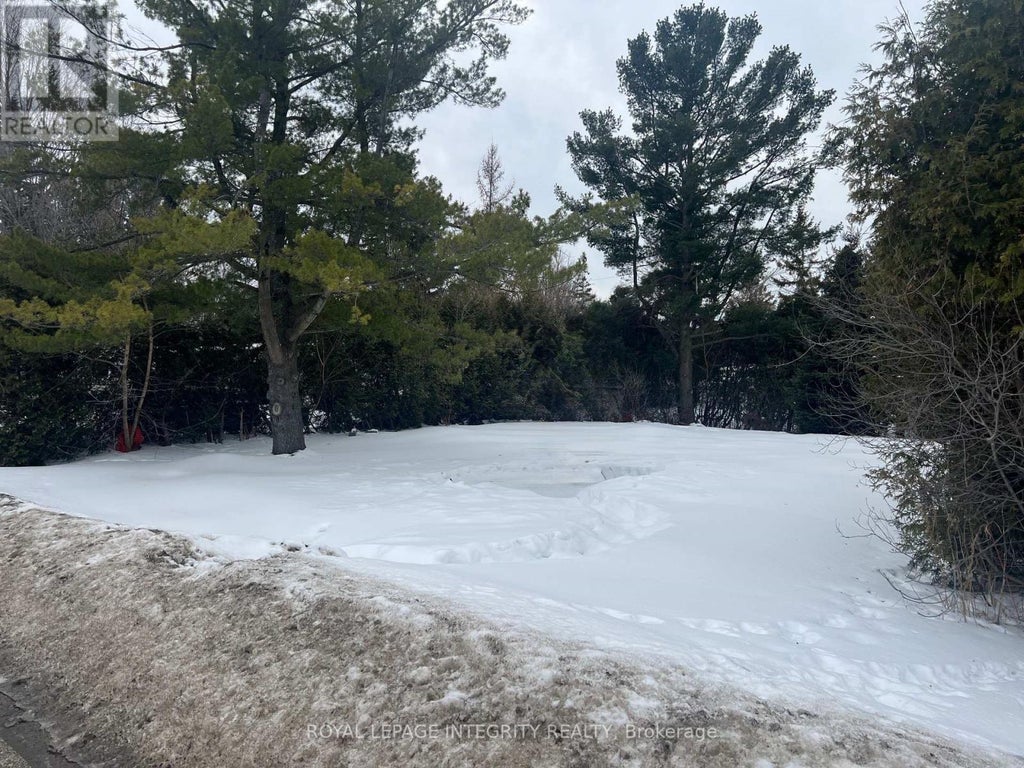 7 Fringewood Drive, Ottawa