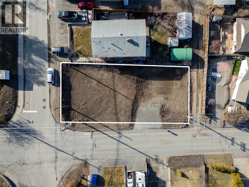 64 Centre Avenue, Kamloops