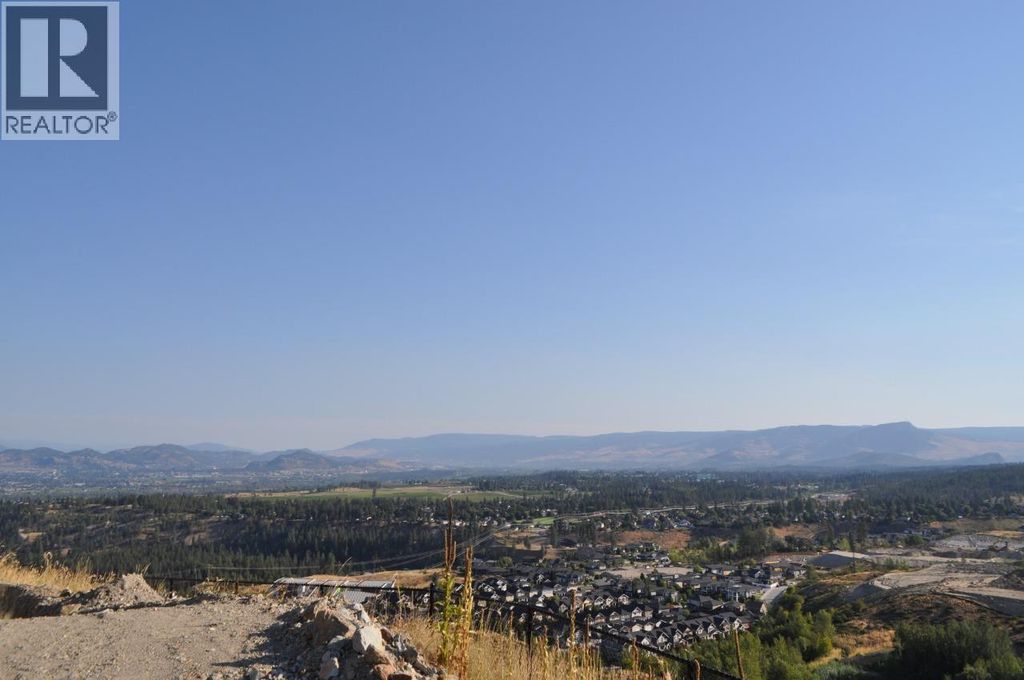 1240 Heweston Avenue, Kelowna