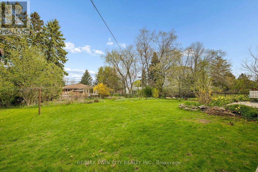 146 Carson Drive, Kitchener