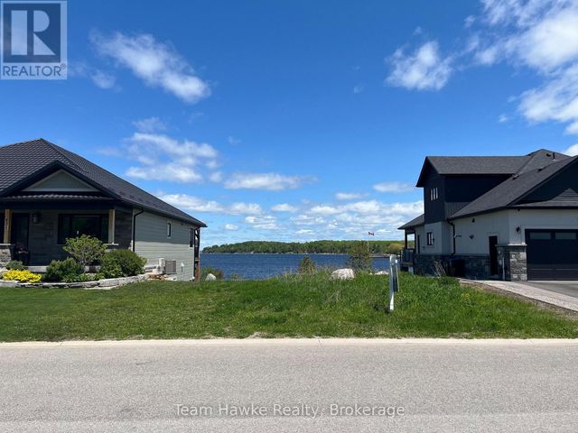 637 Aberdeen Boulevard, Midland