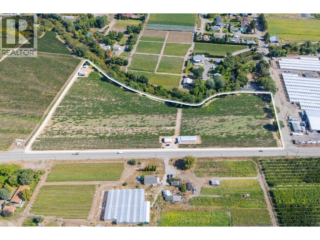 7337 Highway 97, Oliver