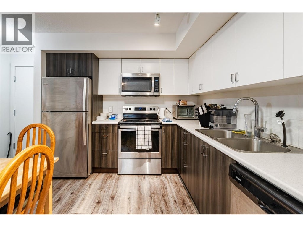 655 Academy Way Unit# 110, Kelowna