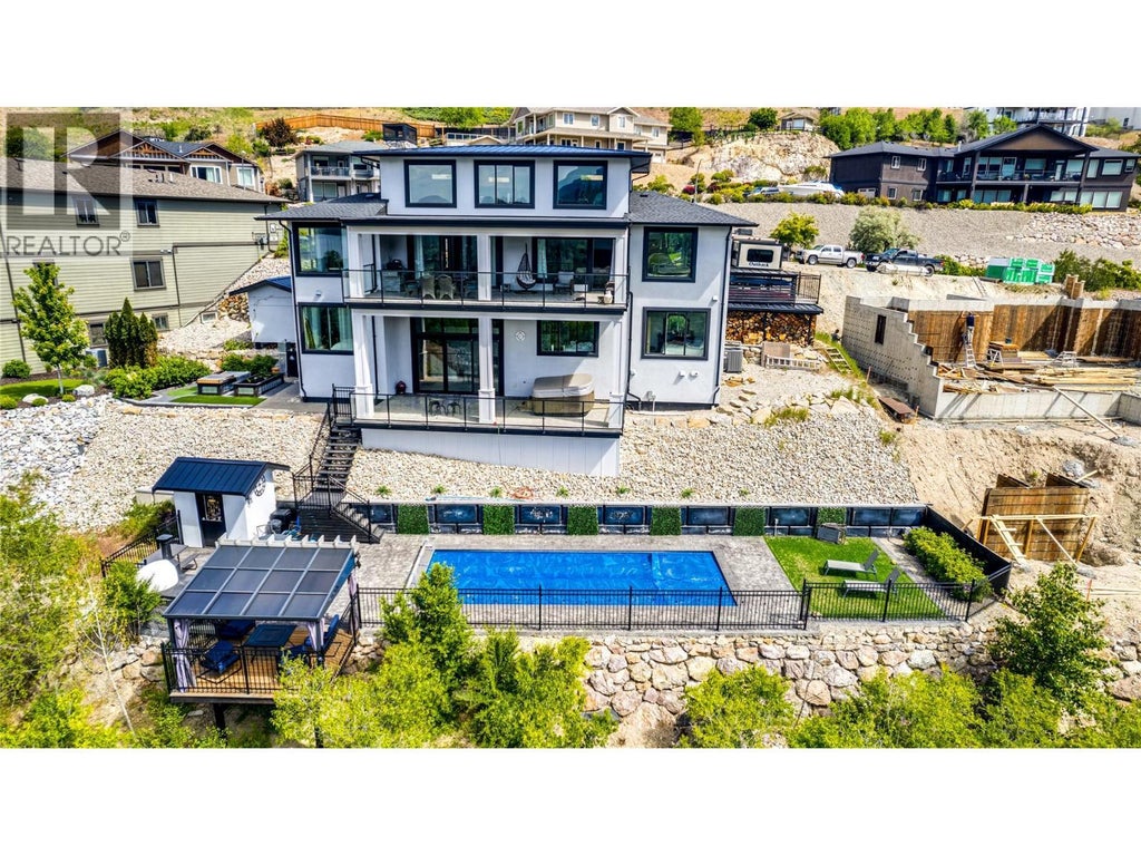 8792 Cortland Place, Coldstream