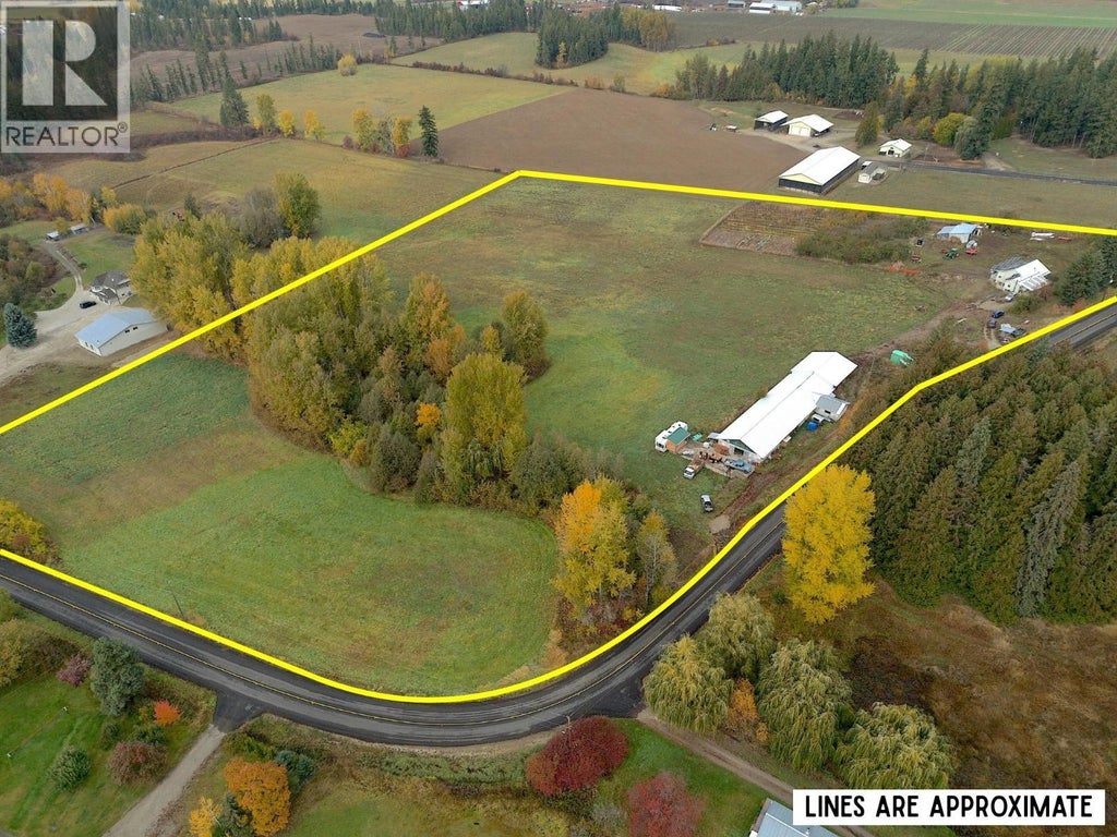 1277 Mountain View Road, Spallumcheen