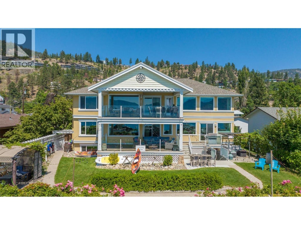 4244 Beach Avenue, Peachland