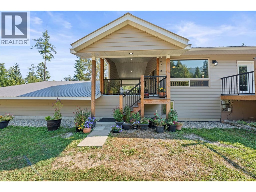 2510 Samuelson Road, Sicamous