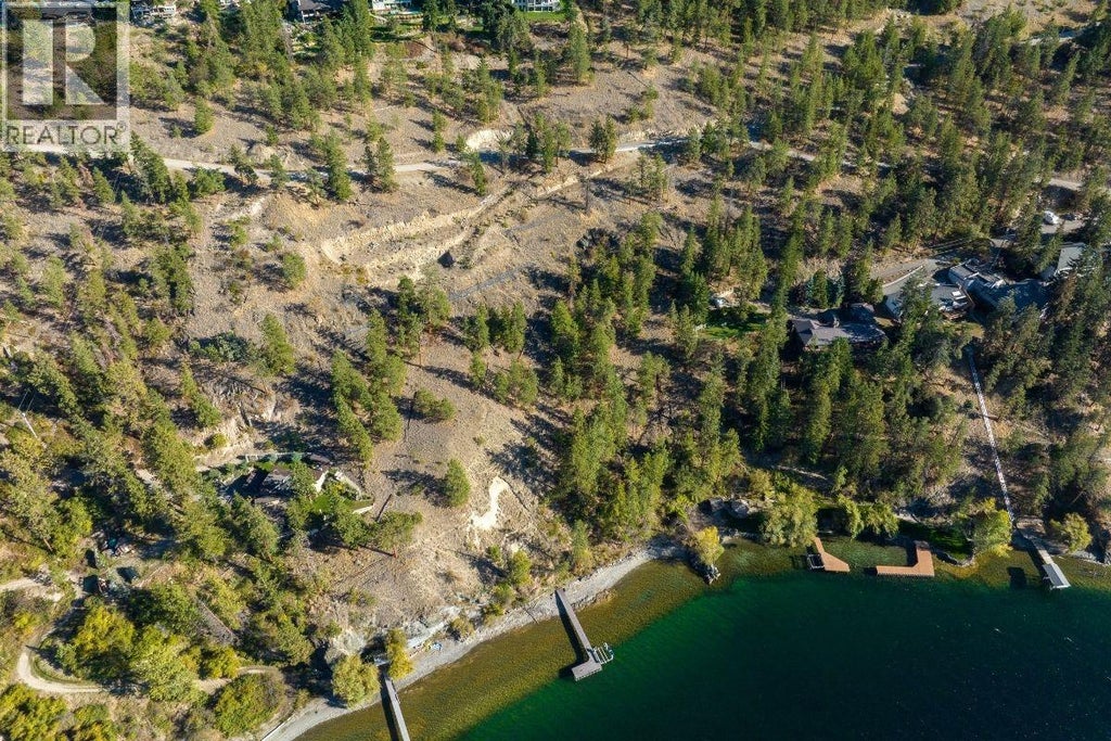 250 Lochview Road, Kelowna