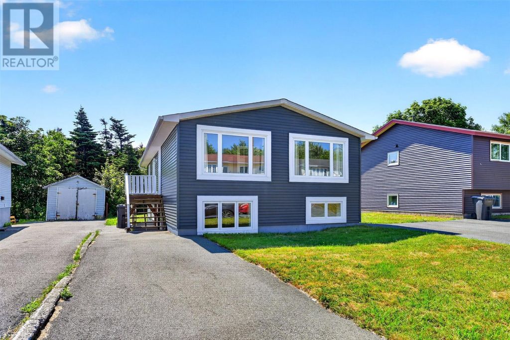 16 Harnum Crescent, Mount Pearl